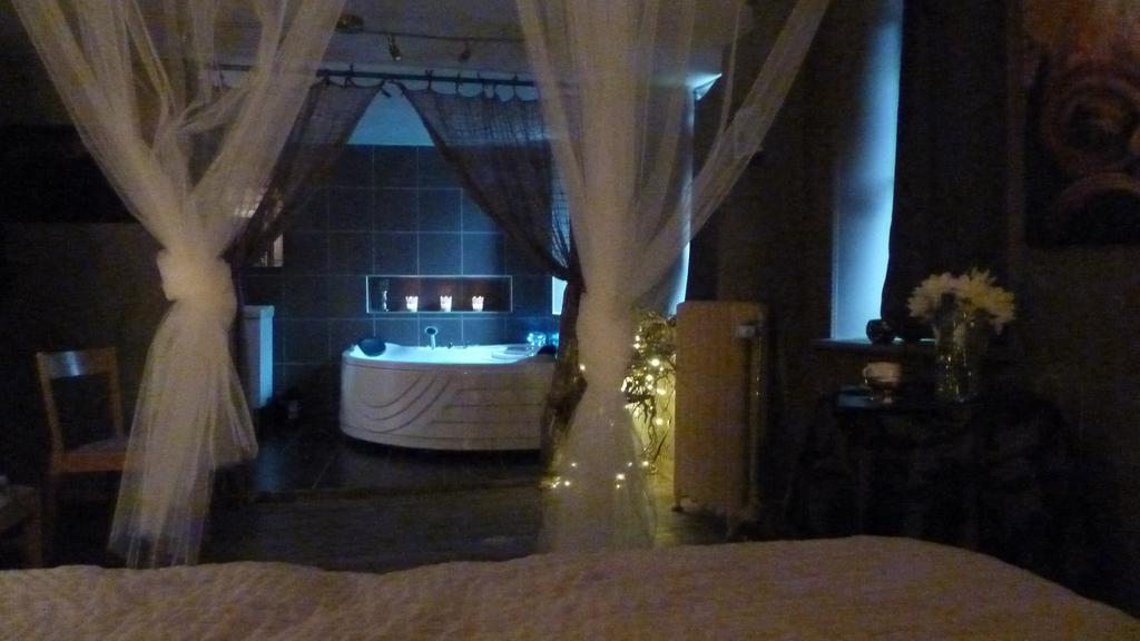 Francorchamps Guest House, Chambres Avec Ou Sans Jacuzzi Malmedy Szoba fotó